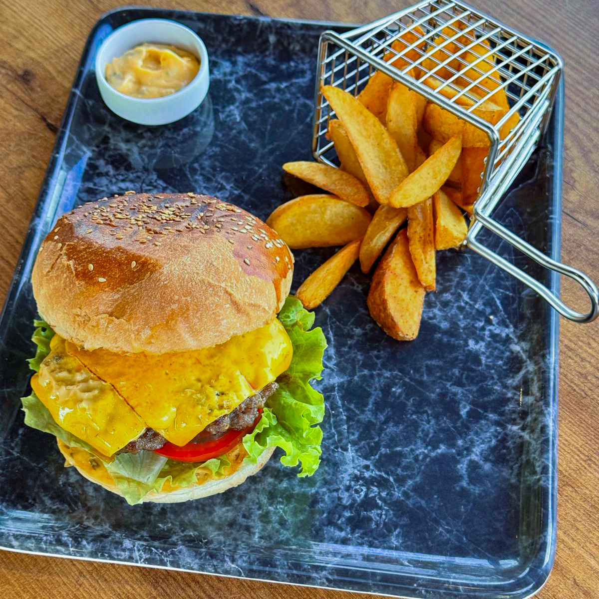 cheeseburger yeni